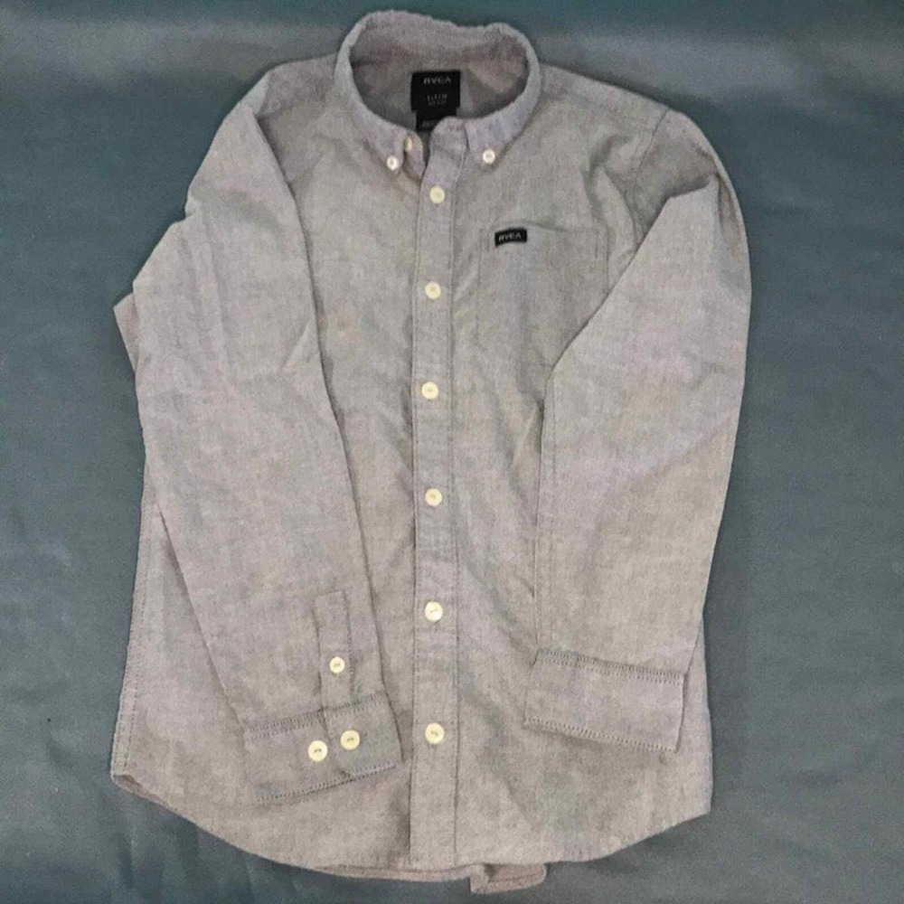 RVCA Gray button-down oxford shirt boys fit small